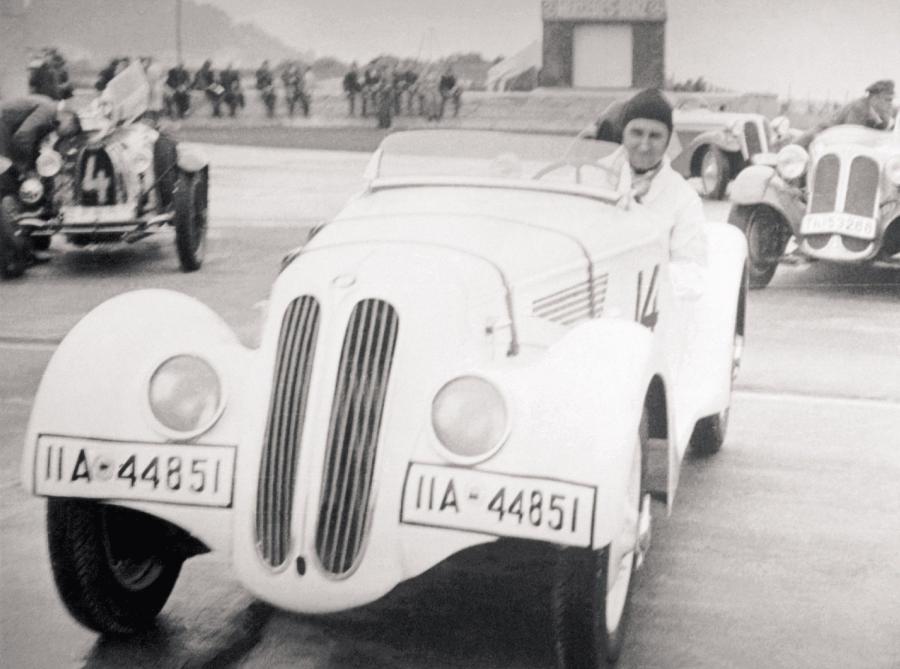  BMW 328 Roadster 1939 года  (фото 18 из 18)